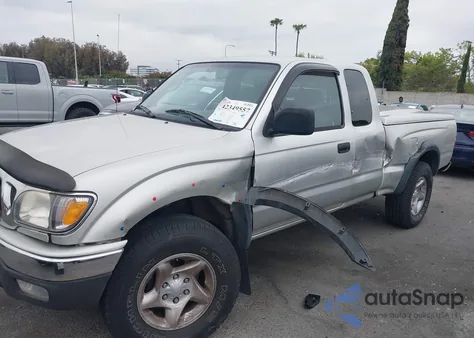2002 Toyota Tacoma Base V6 from USA, damaged, VIN 5TEWN72NX2Z033703